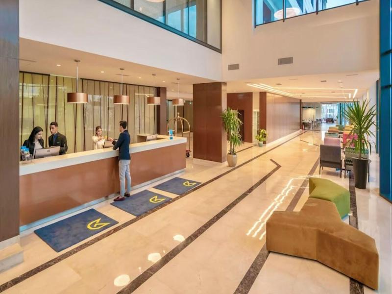 Royaume Hotel Aeroport image