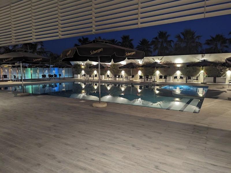 Royaume Hotel Aeroport image
