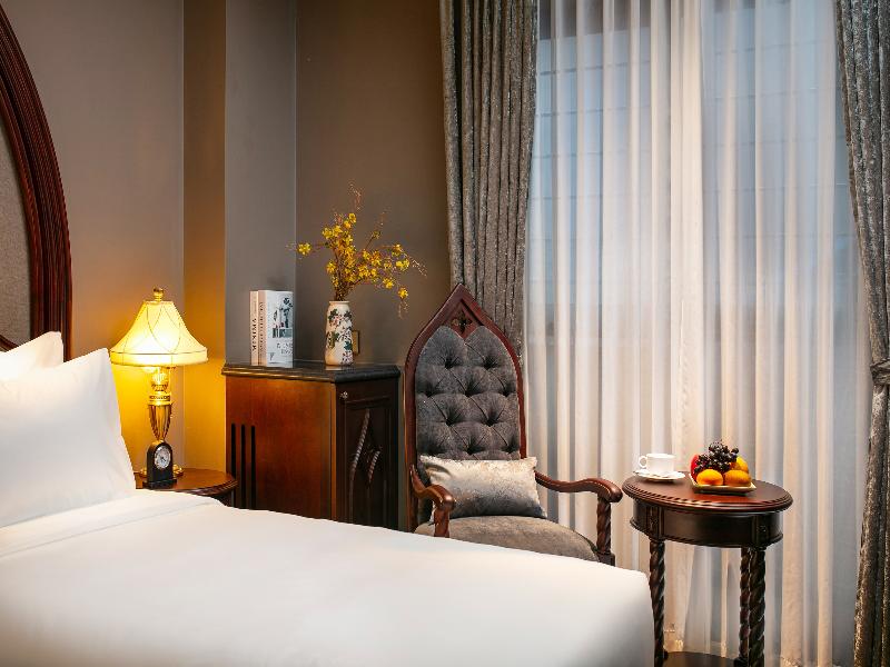Le Chanvre Hanoi Hotel & Spa image