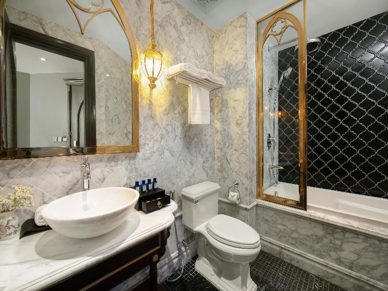 Le Chanvre Hanoi Hotel & Spa image