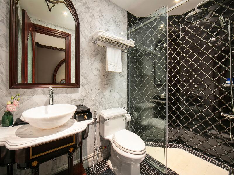 Le Chanvre Hanoi Hotel & Spa image
