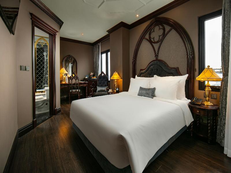 Le Chanvre Hanoi Hotel & Spa image