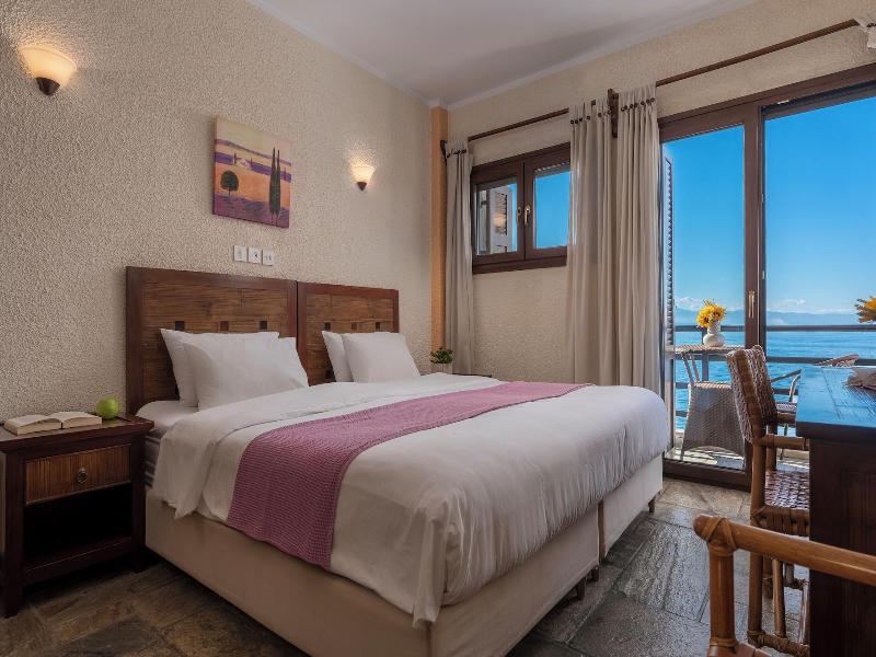 Agnanti Hotel & Apartments image