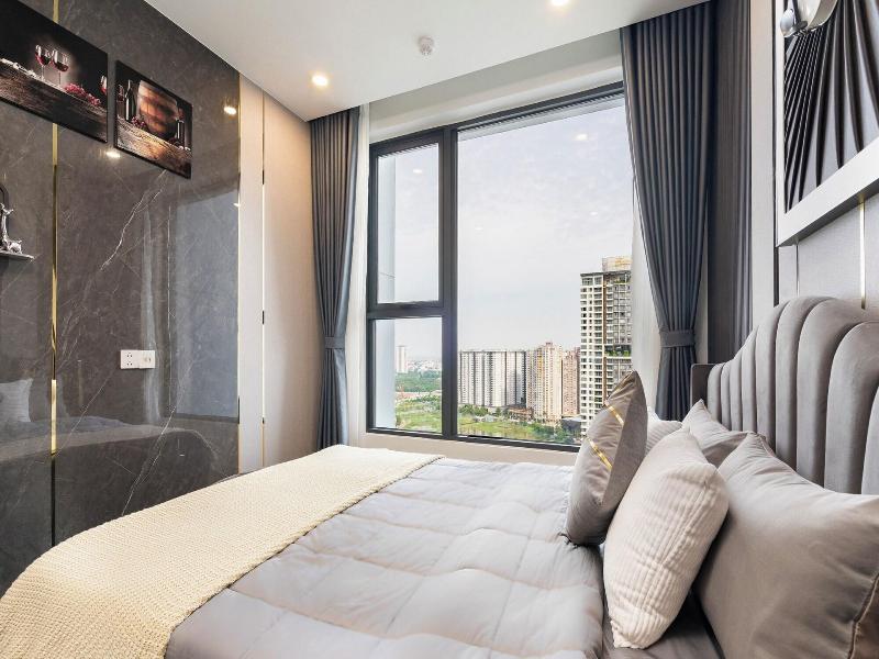 Lexington Residence Luxury Vacation image