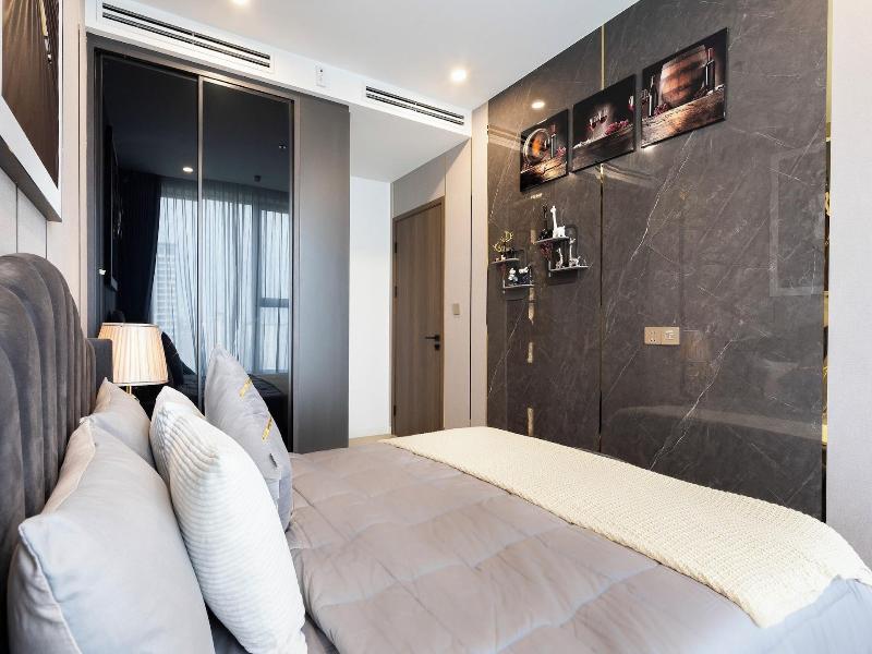 Lexington Residence Luxury Vacation image