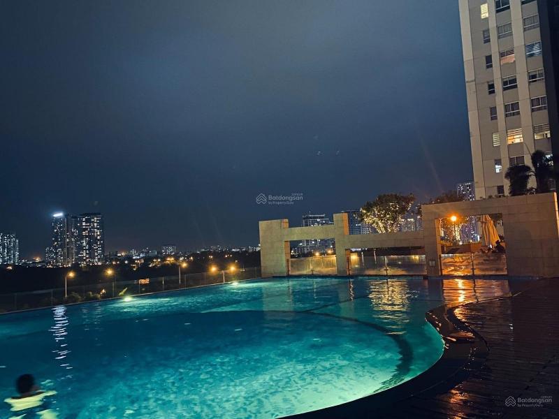 Lexington Residence Luxury Vacation image