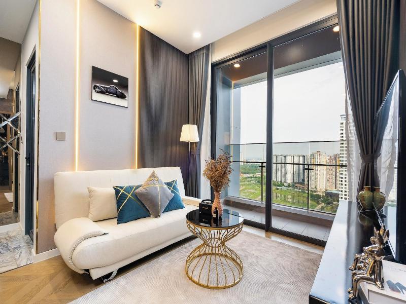 Lexington Residence Luxury Vacation image