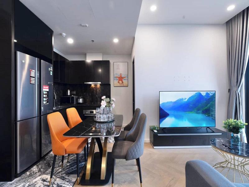 Lexington Residence Luxury Vacation image