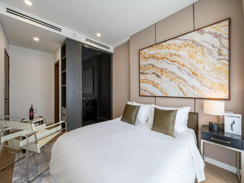 Lexington Residence Luxury Vacation image
