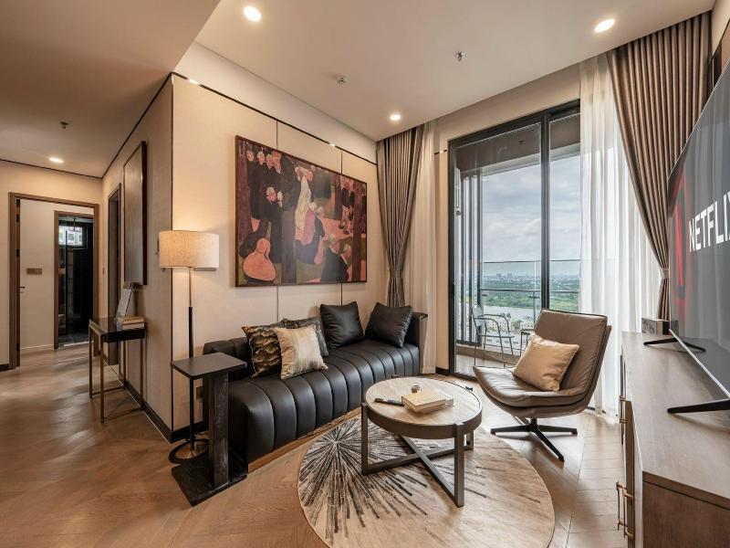 Lexington Residence Luxury Vacation image