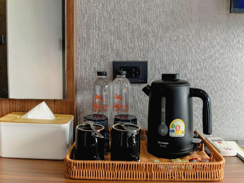 Happy Hotel image