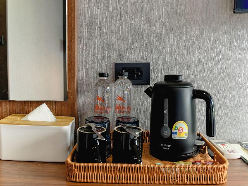 Happy Hotel image