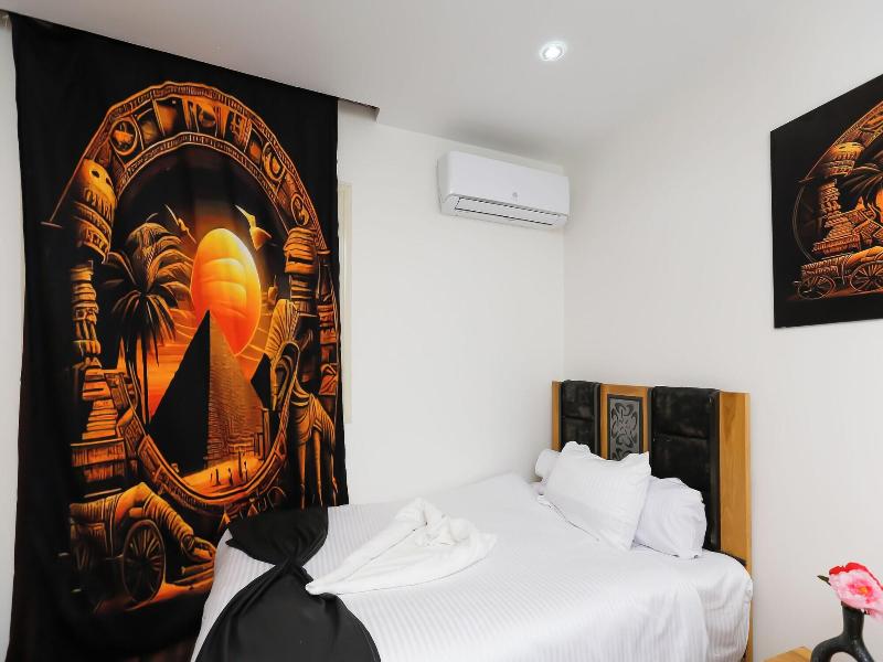 Paradise Pyramids View Inn image