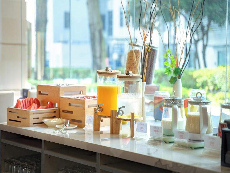 Dayhello Hotel Shenzhen image