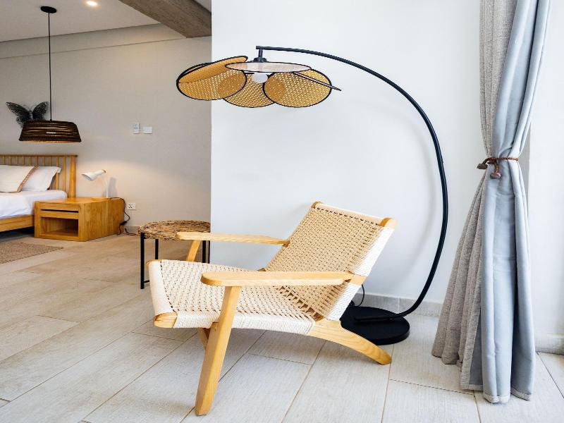 Serenity Terraces Beach Hotel-kokrobite image