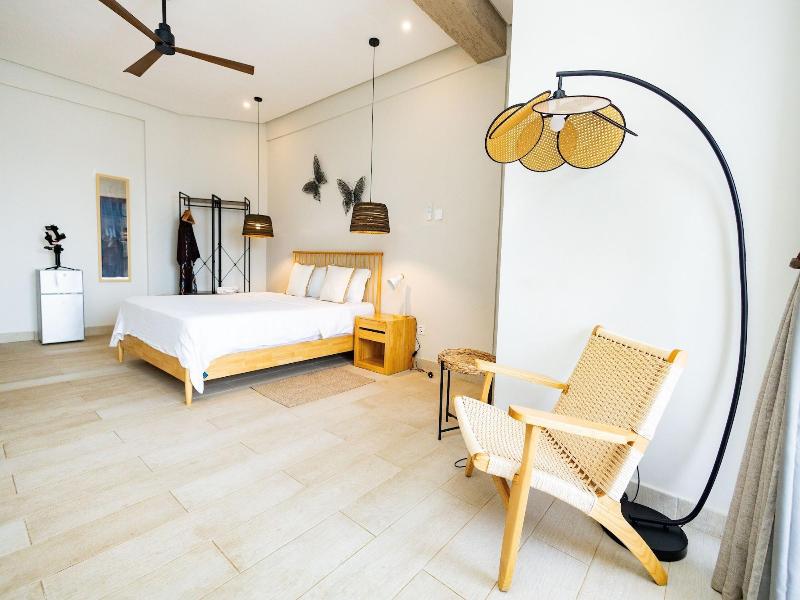 Serenity Terraces Beach Hotel-kokrobite image