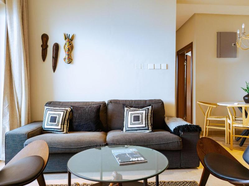 Serenity Terraces Beach Hotel-kokrobite image