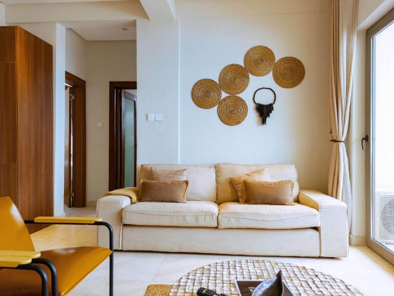 Serenity Terraces Beach Hotel-kokrobite image