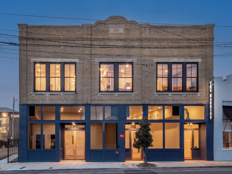 The Harriss — exterior view