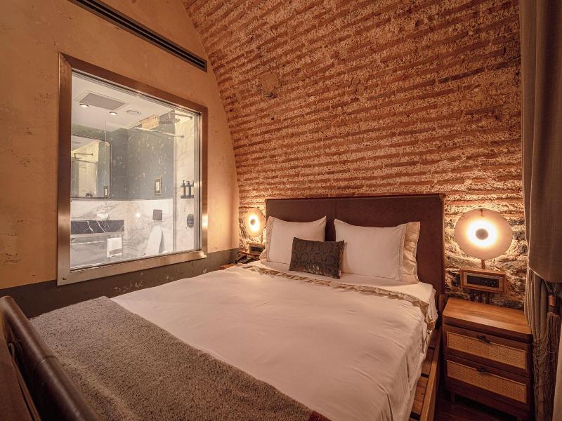 Stone Inn Galata image