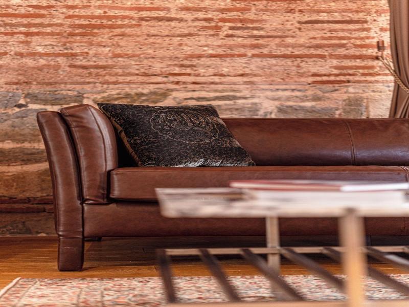 Stone Inn Galata image