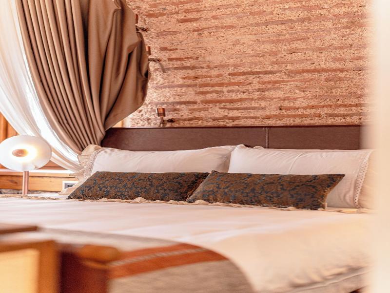 Stone Inn Galata image