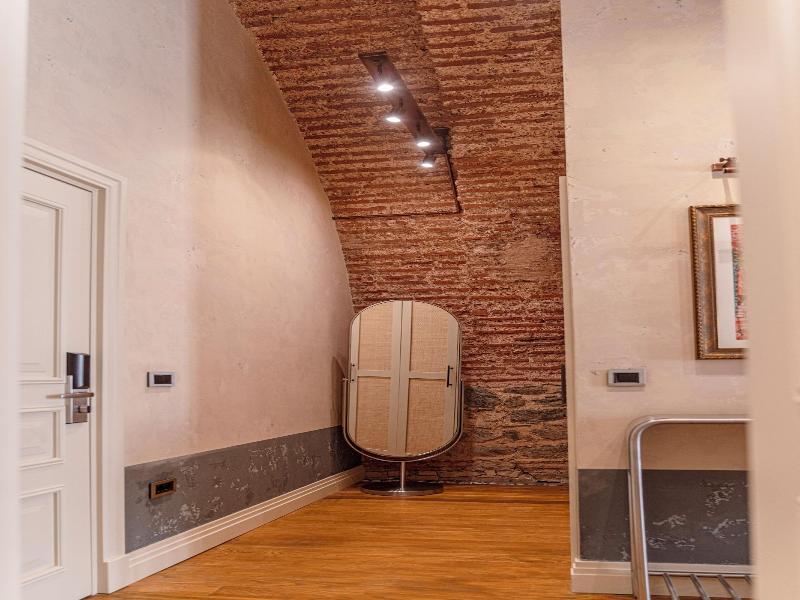 Stone Inn Galata image
