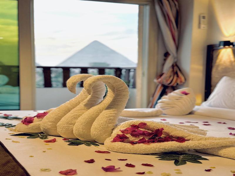 Flower Pyramids Inn image