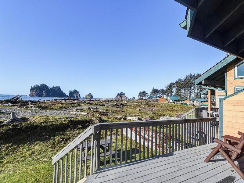 Quileute Oceanside Resort