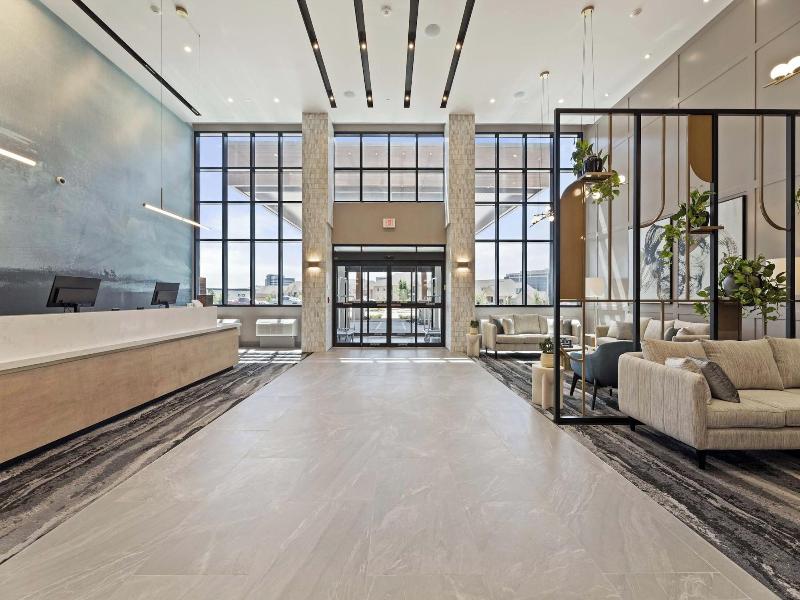 Sandman Signature Dallas Las Colinas Hotel & Sui image