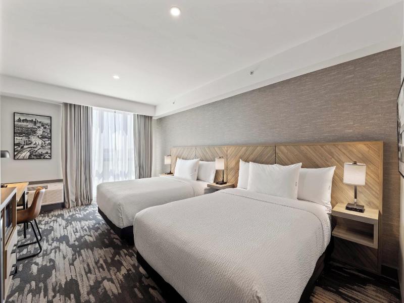 Sandman Signature Dallas Las Colinas Hotel & Sui image