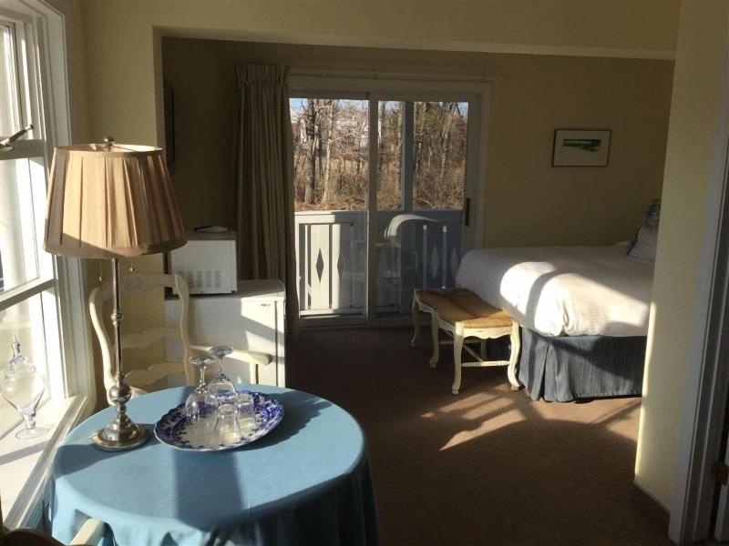 The Beach Rose Inn image