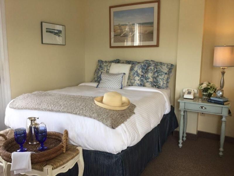 The Beach Rose Inn image