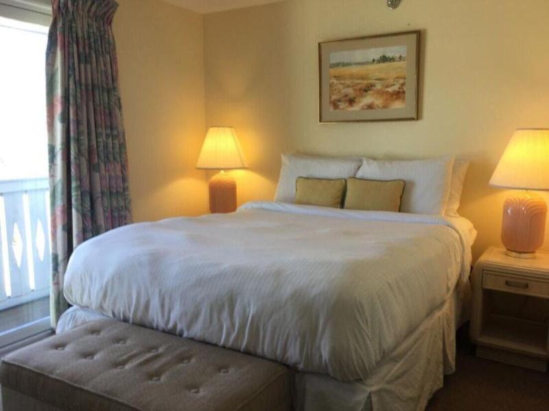 The Beach Rose Inn image