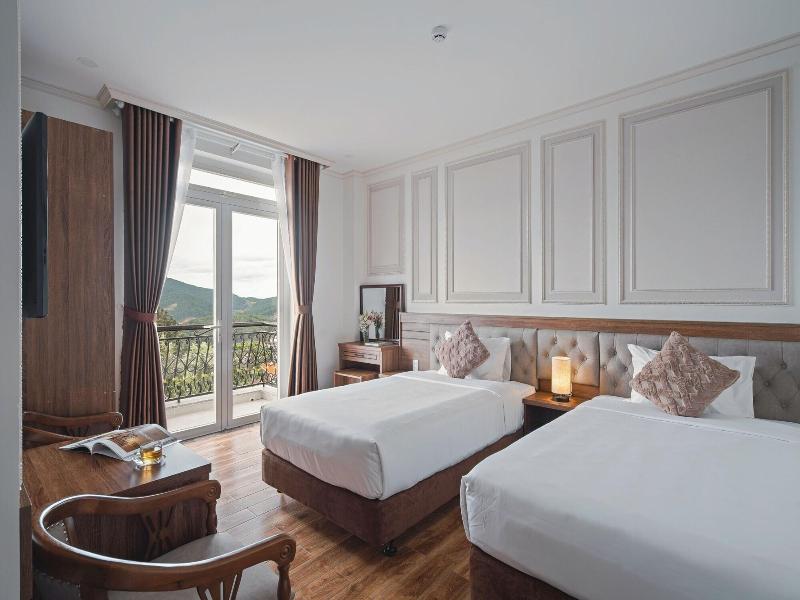 Dalat Roof Hotel image