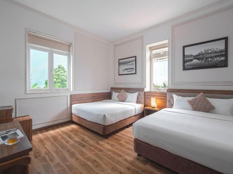 Dalat Roof Hotel image