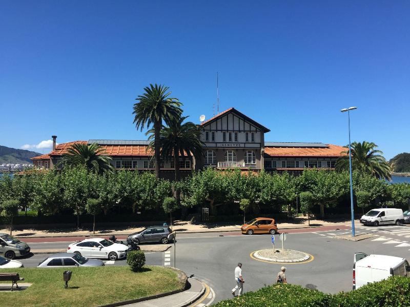 Hotel Igeretxe image