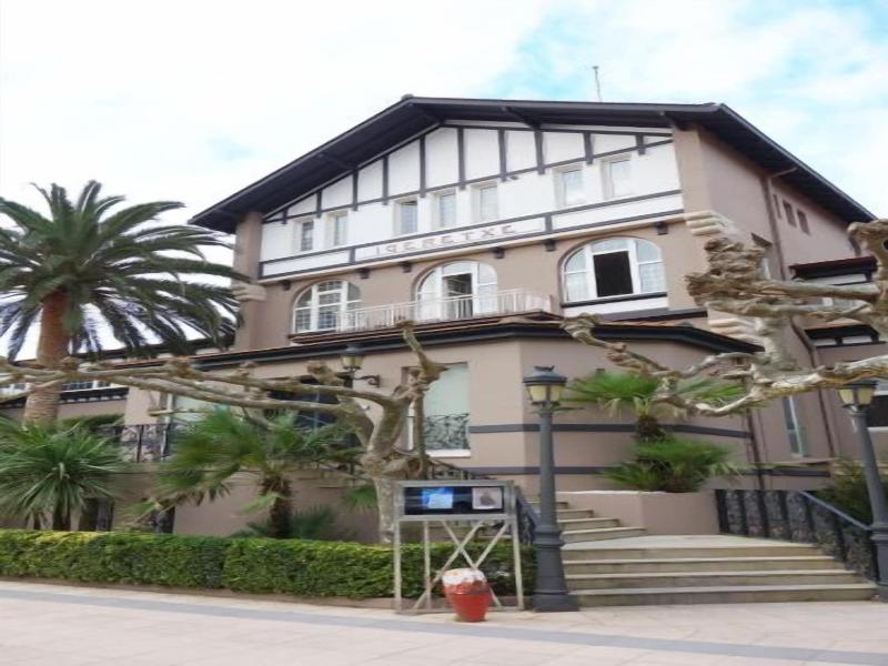 Hotel Igeretxe image