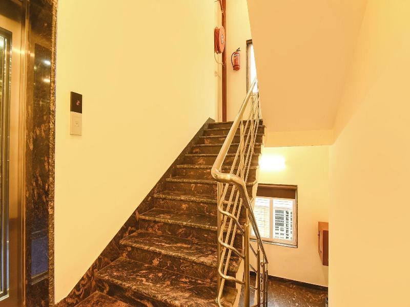 Fabhotel Prime Tiyara Inn