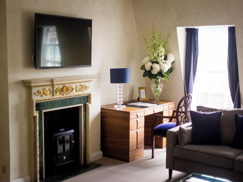 9 Hertford Street Â€“ 4 Stars Visitengland image