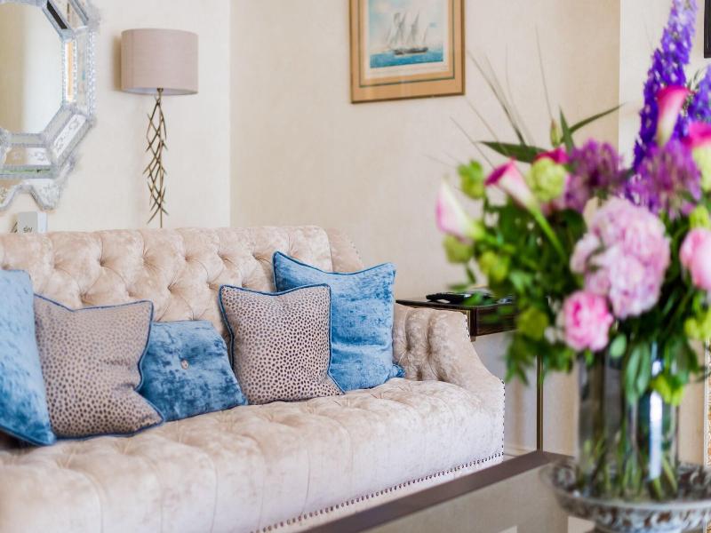 9 Hertford Street Â€“ 4 Stars Visitengland image