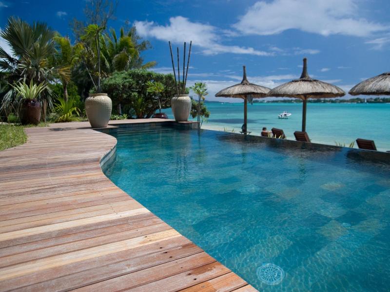 Ocean Villas image