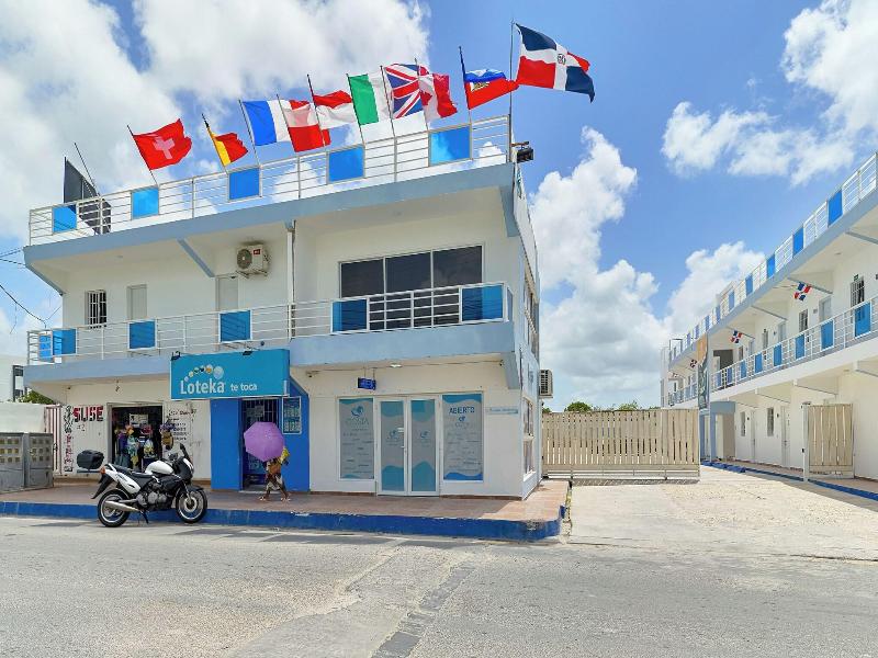Costa Love Aparta-hotel image