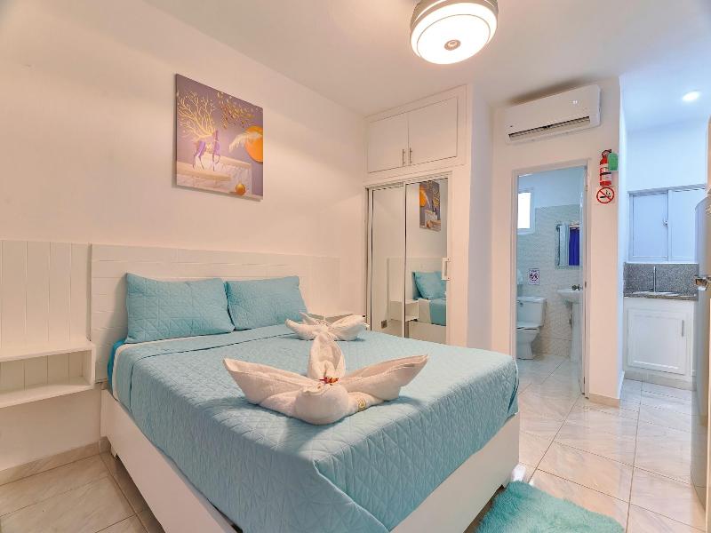 Costa Love Aparta-hotel image