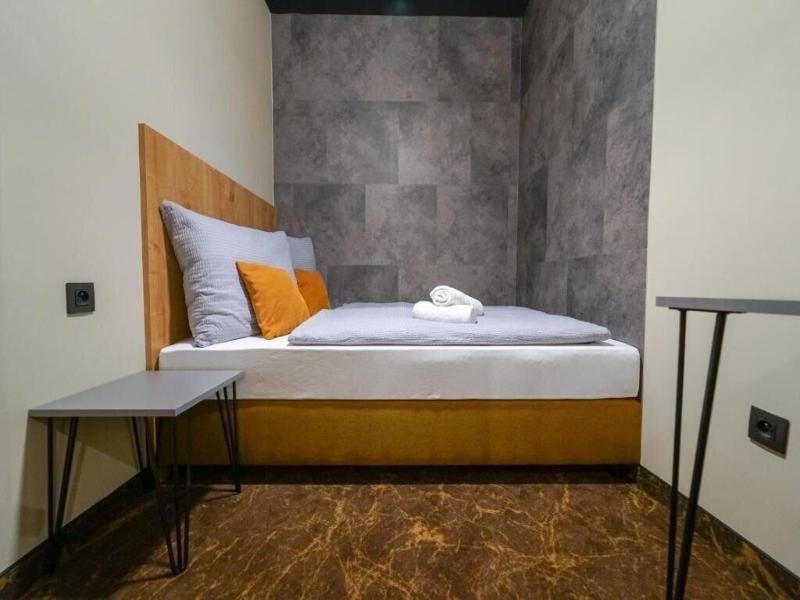 Chors Like A Hotel | Capsule & Nft Boutique Host image
