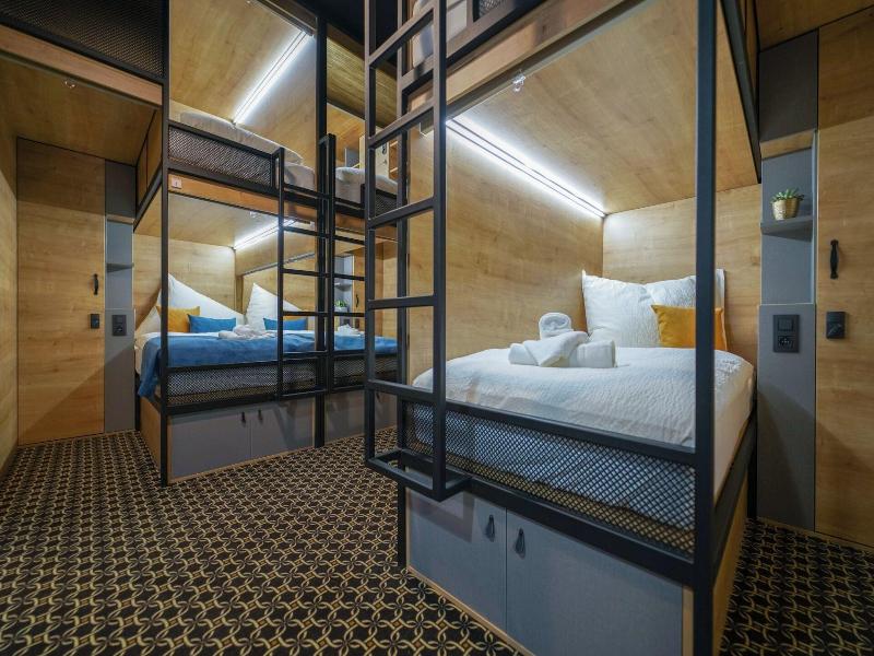 Chors Like A Hotel | Capsule & Nft Boutique Host image