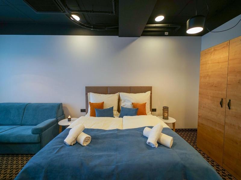 Chors Like A Hotel | Capsule & Nft Boutique Host image