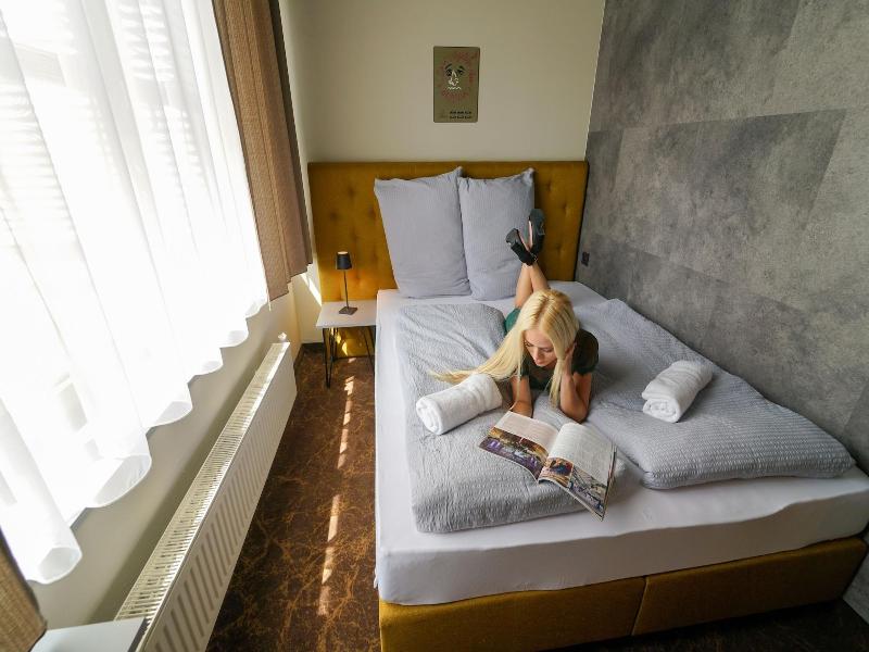 Chors Like A Hotel | Capsule & Nft Boutique Host image
