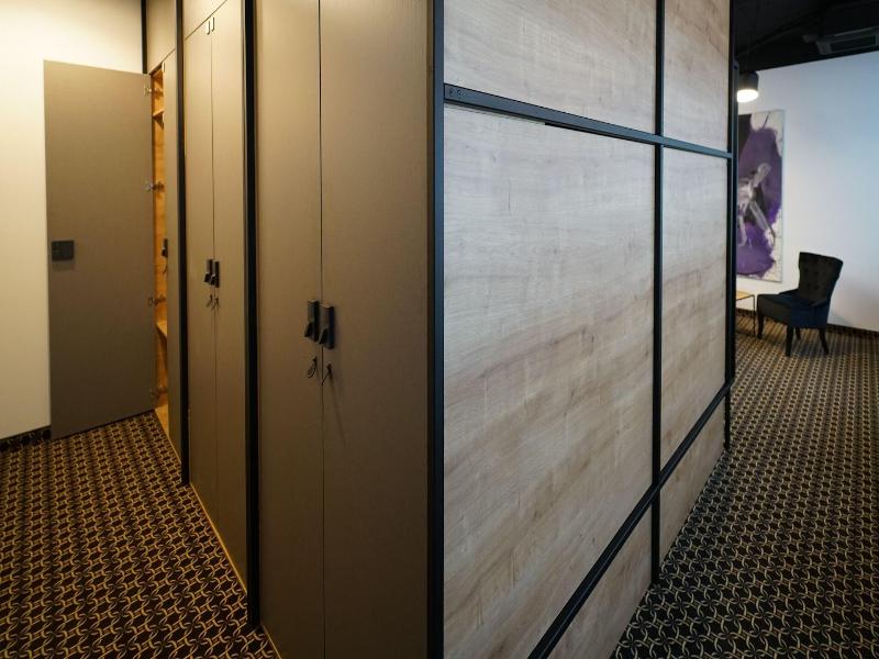 Chors Like A Hotel | Capsule & Nft Boutique Host image