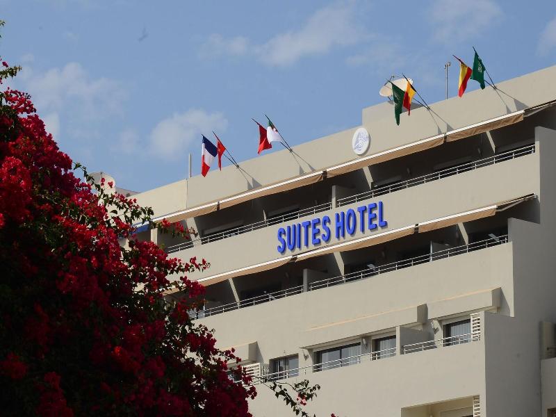 Suites Hotel Le Yacht image